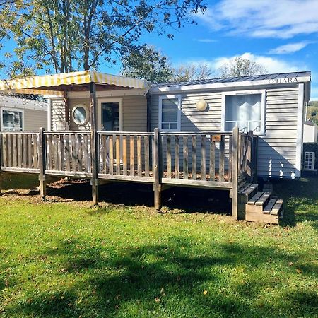 Mobilhome 6 Personnes Camping 4* Chateauneuf-de-Galaure Exterior foto